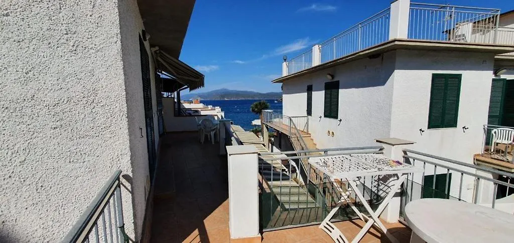 Appartamenti Villa Miramare Каполивери