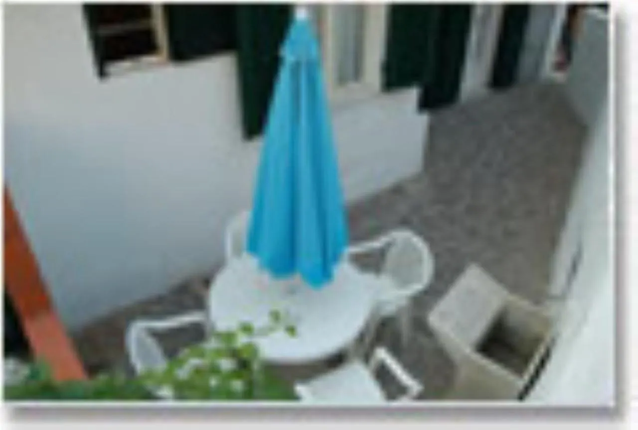 Appartamenti Villa Miramare Каполивери Отель