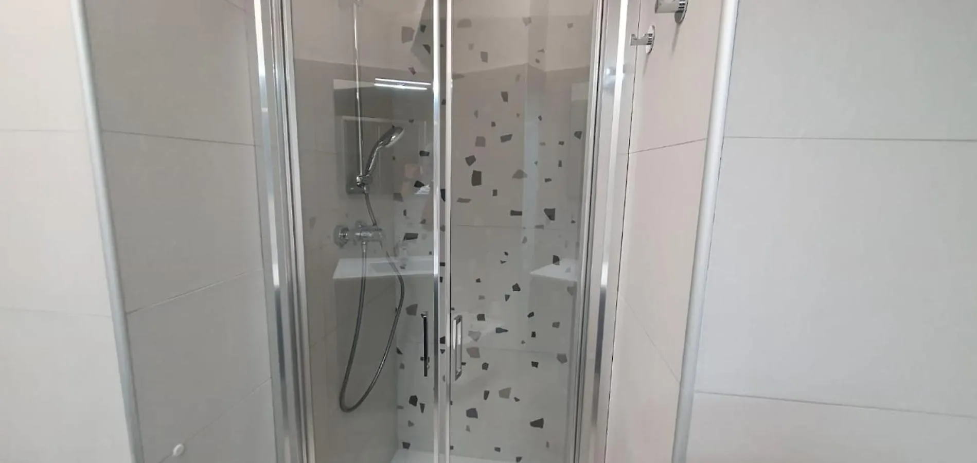 Appartamenti Villa Miramare Каполивери 2*,  Италия